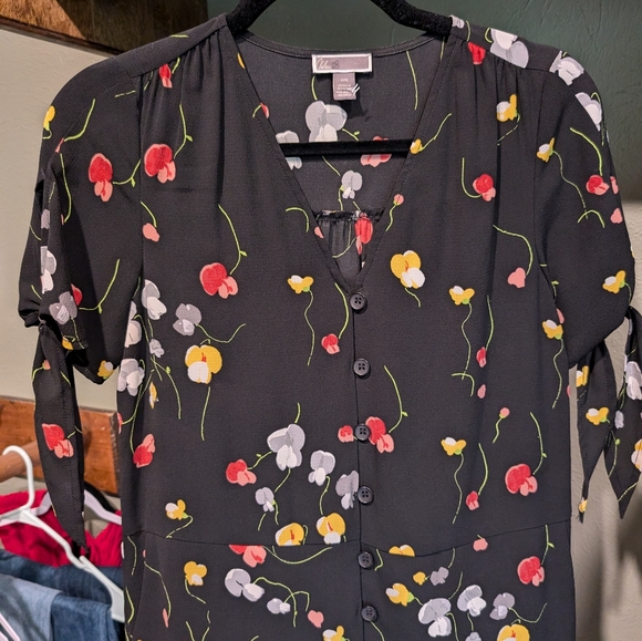 Floral Dress - Picture 2 of 3